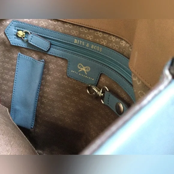 ANYA HINDMARCH Oversized Crossbody Clutch Shoulder Bag Baby Blue Leather 3way